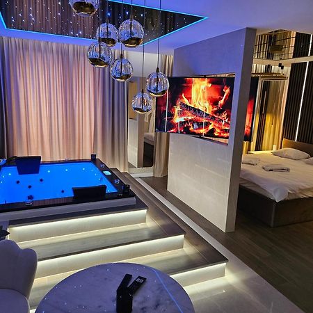 Masarska 8 Vip Apartamenty Jacuzzi Krakkó Kültér fotó
