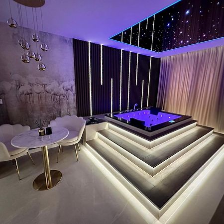 Masarska 8 Vip Apartamenty Jacuzzi Krakkó Kültér fotó